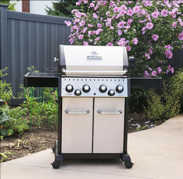 Broil King Crown S 490 Propane Grill - 865384